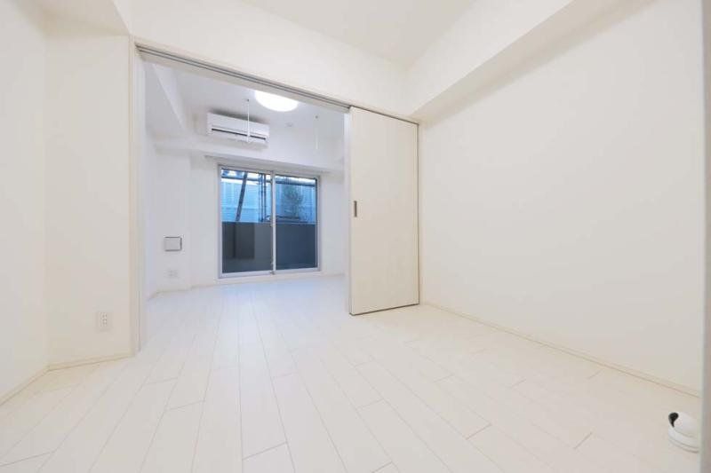 洗面設備　室内