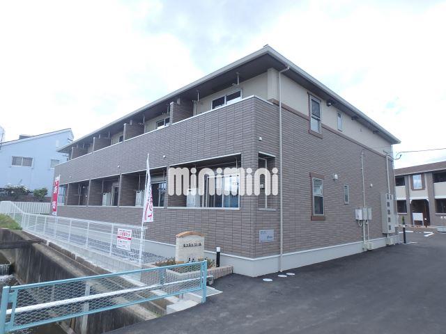 建物外観　２０１６年完成のアパートです。