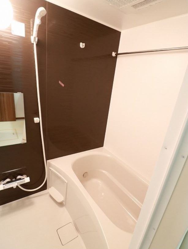 バス・シャワールーム　日々の疲れを癒すお風呂です♪