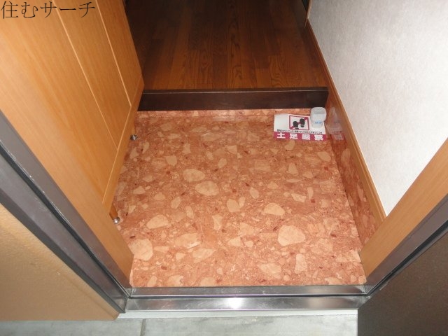 玄関　玄関（イメージ）