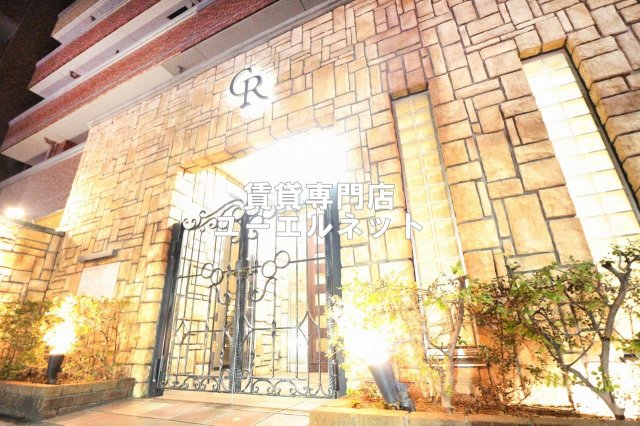 建物外観　シンプルで洗練されたデザインが毎日の暮らしに心地よさをプラス