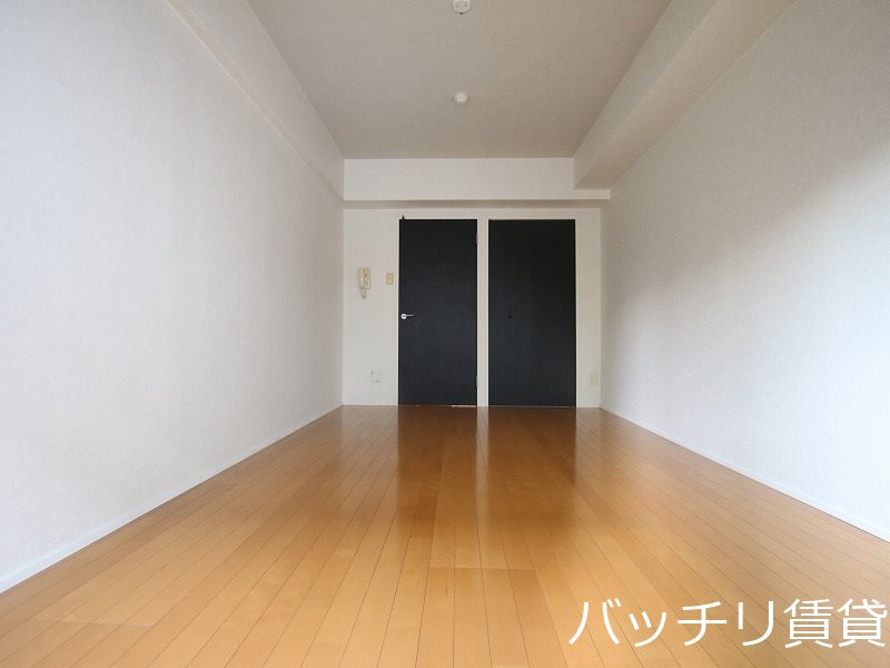 居室・リビング　同シリーズ物件の為、現状を優先いたします