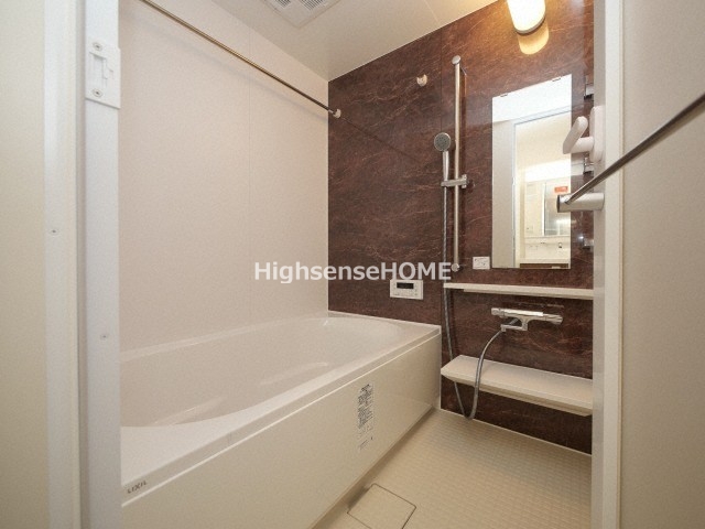 バス・シャワールーム　日々の疲れを癒すお風呂付です