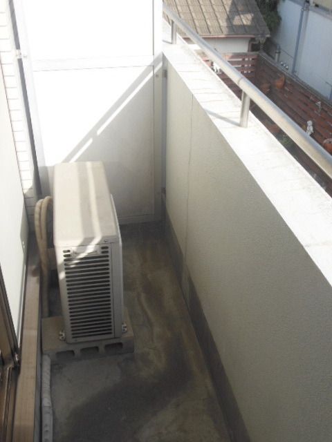 バルコニー　★バルコニーがあると布団が干せます★