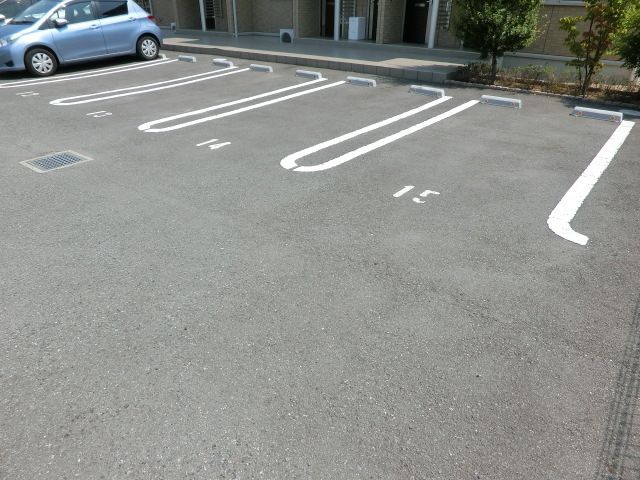 駐車場　敷地内駐車場♪
