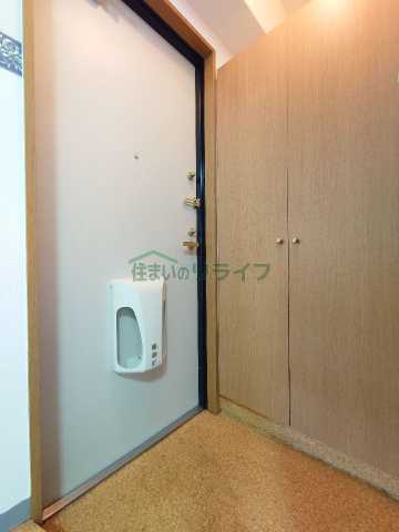 玄関　春風ビル