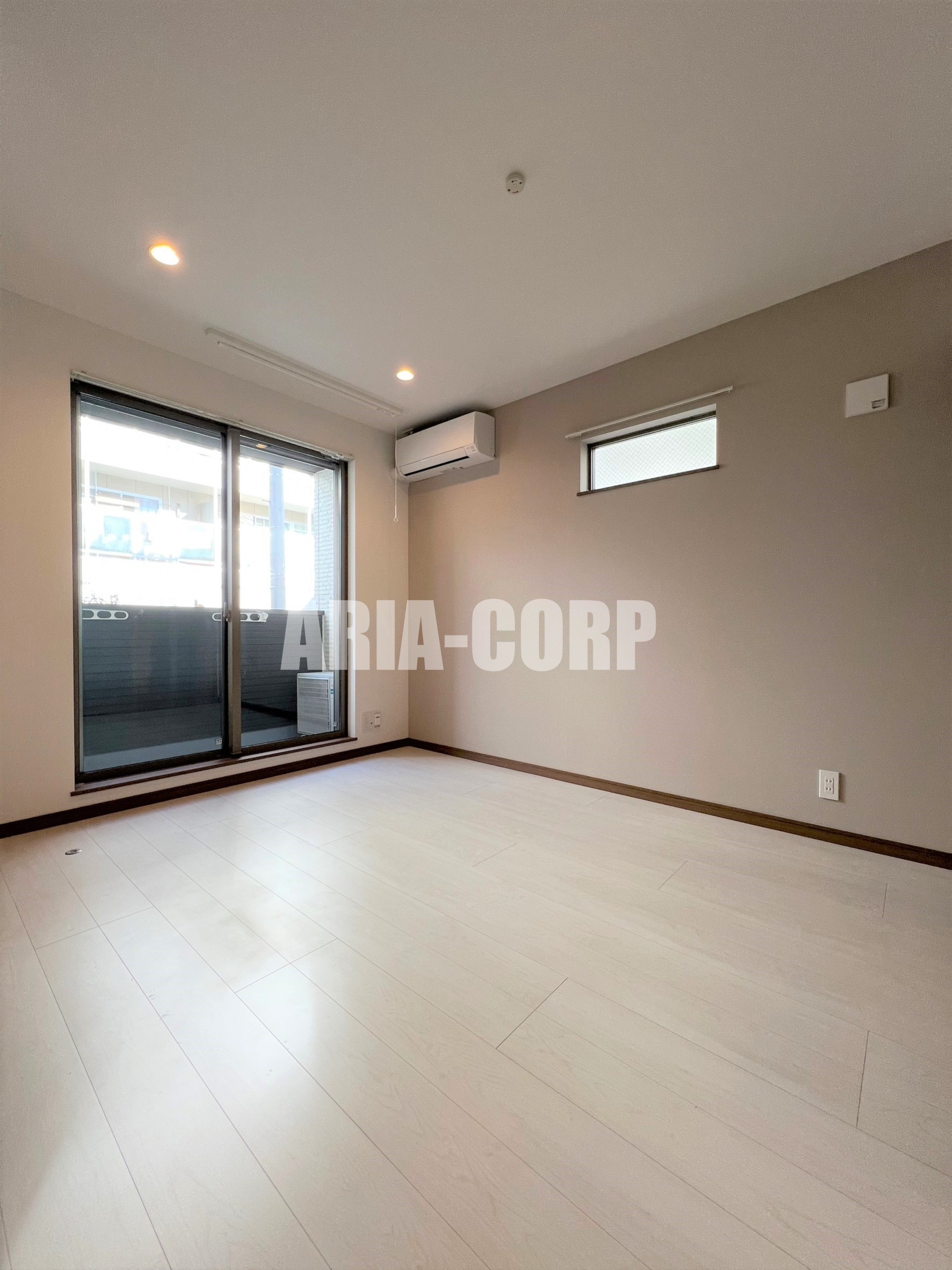 居室・リビング　（同仕様）ナチュラルな色合いの統一感あるお部屋です！