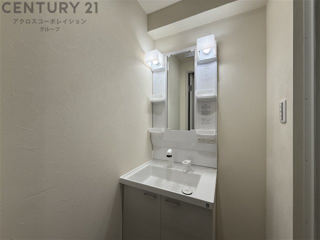 洗面設備　独立洗面化粧台付き！