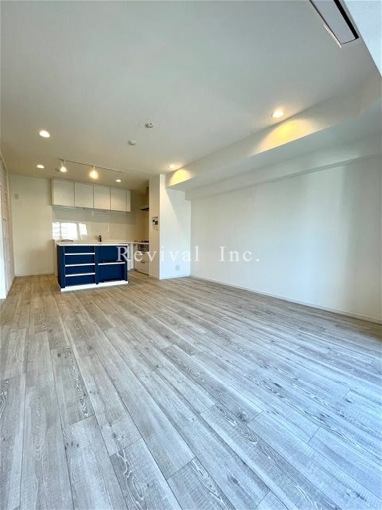 居室・リビング　ゆったりとしたリビングでございます