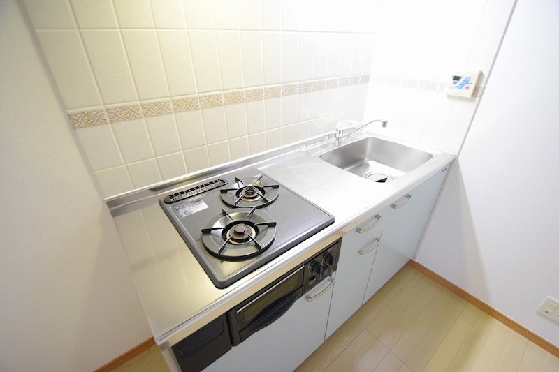 キッチン　グリル付き２口ガスキッチン