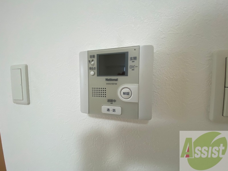 セキュリティ　インターホンで来客確認ができます。安心ですね。