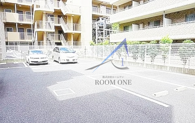 駐車場　駐車場です。