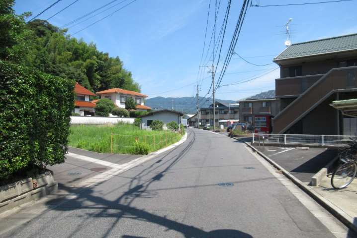 その他　前面道路（その他）まで10m