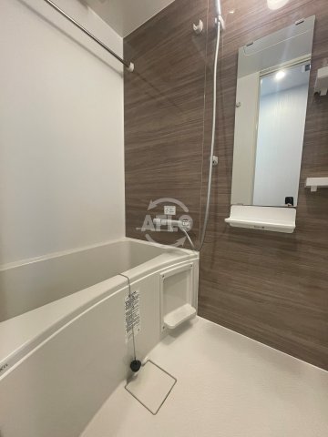 バス・シャワールーム　レジュールアッシュ緑橋　浴室