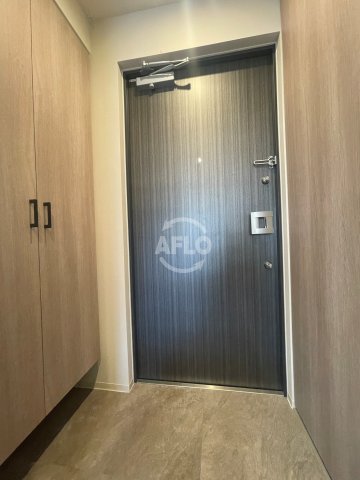 玄関　レジュールアッシュ緑橋　玄関