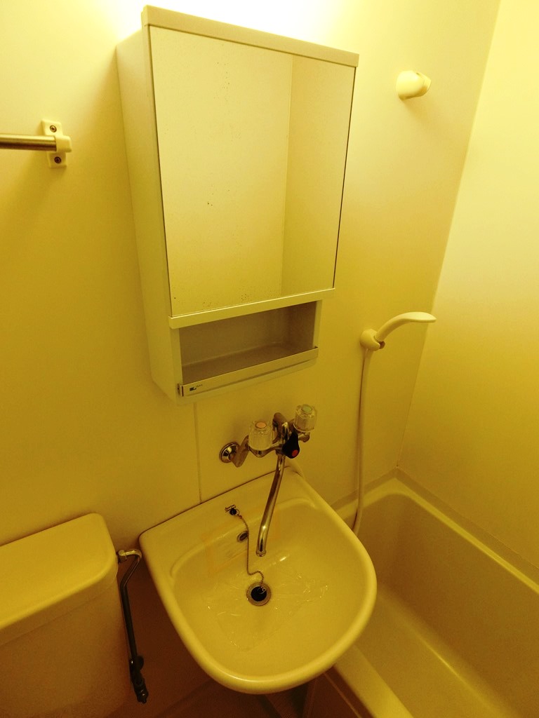 洗面設備　別部屋の参考写真