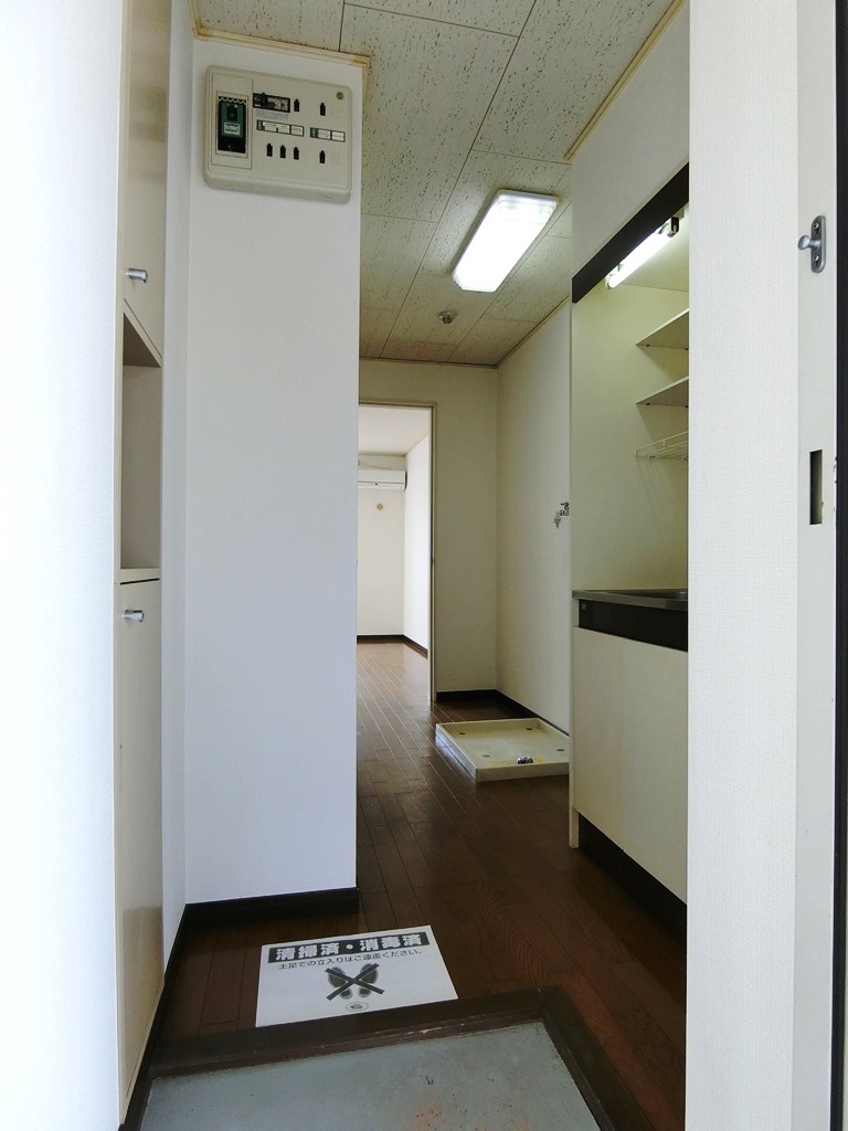 玄関　別部屋の参考写真