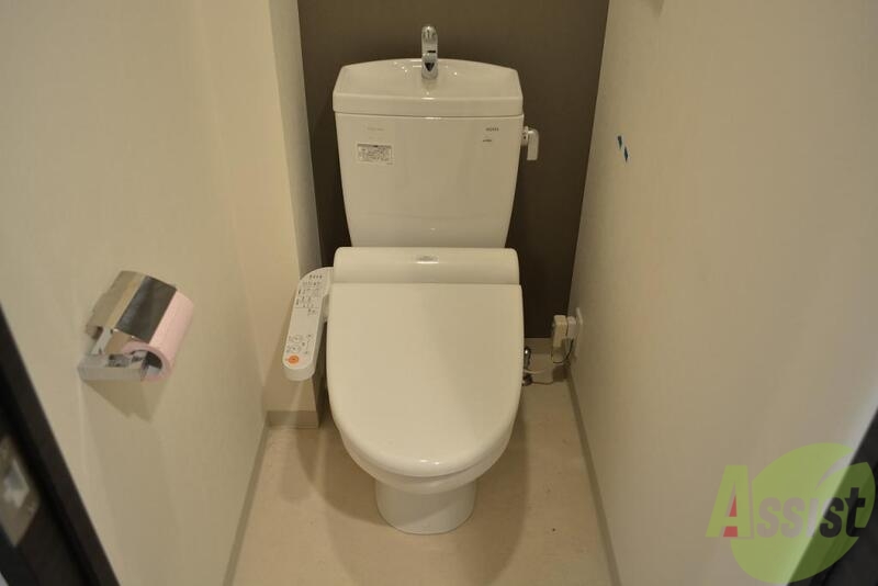 トイレ　ウォシュレットついております。