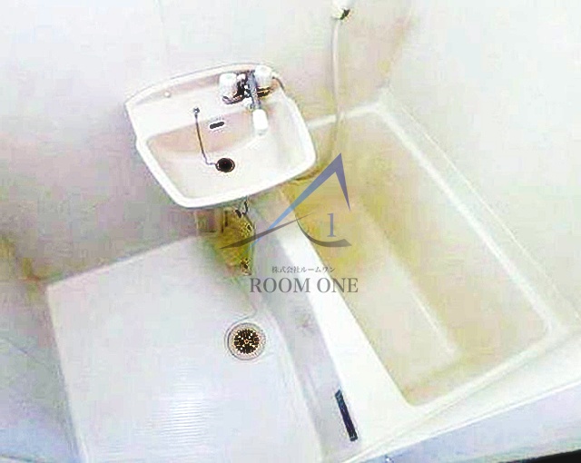 バス・シャワールーム　お風呂です。