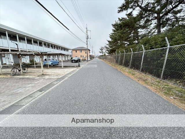 その他　前面道路（その他）まで0m