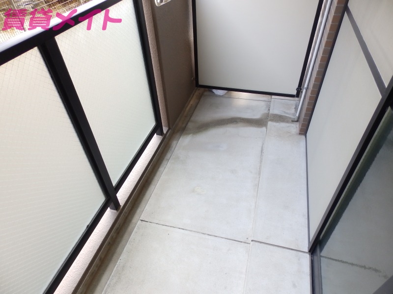 バルコニー　同型参考写真です。