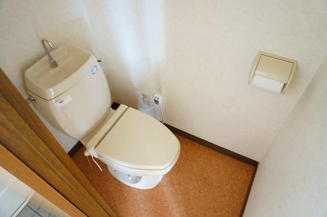 トイレ　トイレ