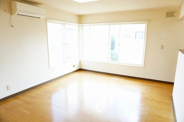 居室・リビング　リビング１