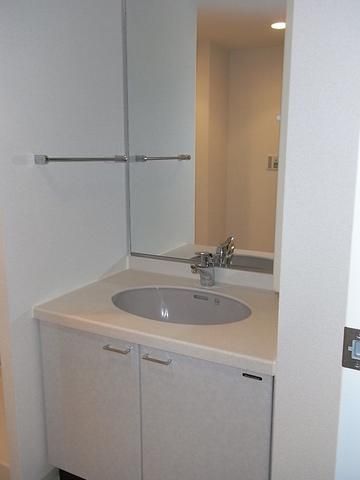 洗面設備　独立洗面化粧台