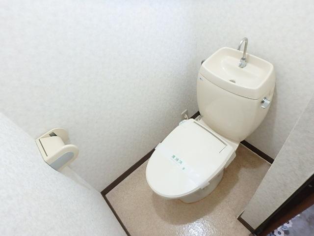トイレ　清潔感のあるトイレです。