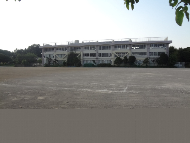 中学校　清瀬市立清瀬第五中学校（中学校）まで753m
