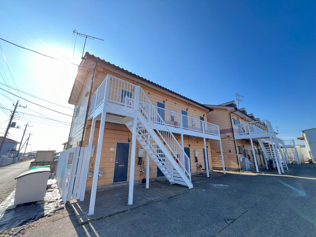 建物外観　コーポあかぼりA棟は手前です。奥はB棟です。