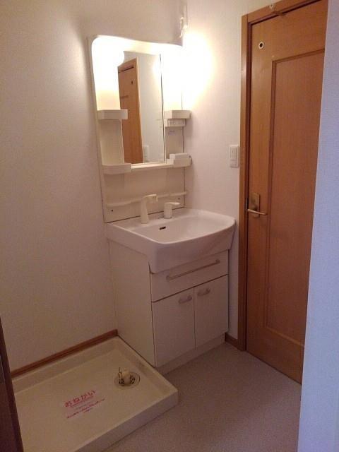 洗面設備　洗髪洗面化粧台