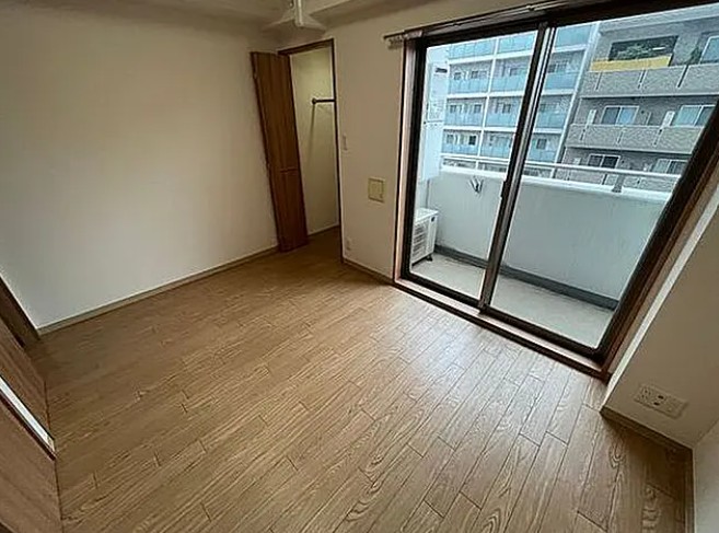 居室・リビング　★広々居室スペース★