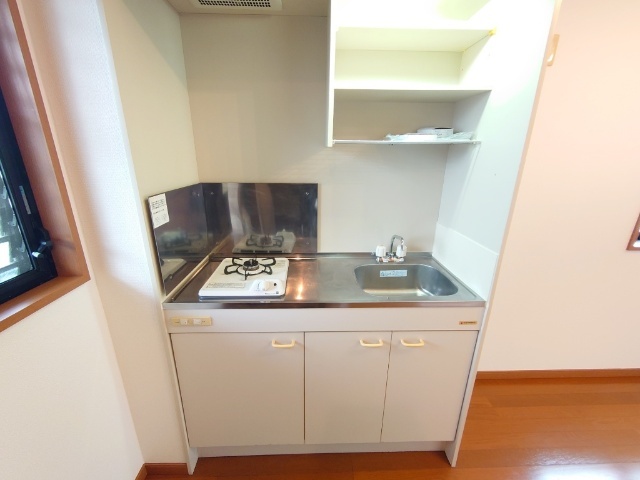 キッチン　別の部屋の写真です