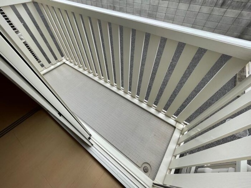 バルコニー　図面と現状に相違がある場合には現状を優先