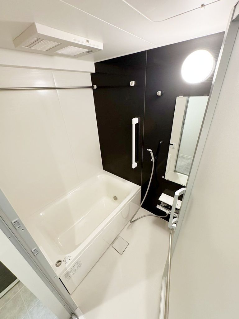 バス・シャワールーム　バス