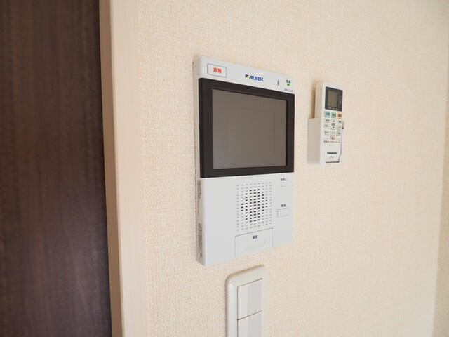 居室・リビング　温水洗浄便座完備