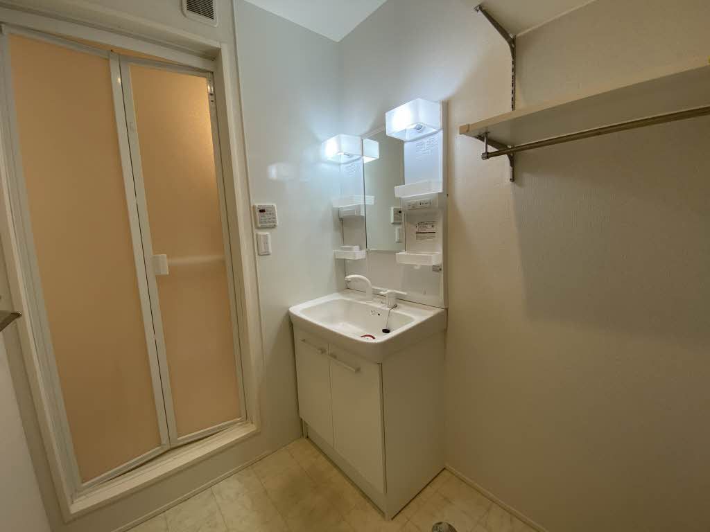 洗面設備　洗面所