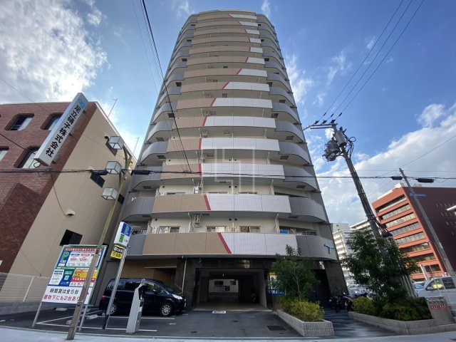 建物外観　セレニテ難波プリエ　外観