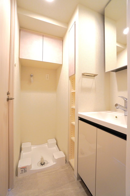 洗面設備　※写真は同タイプ住戸です。
