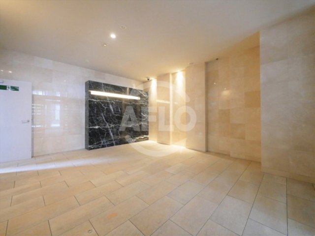 ロビー　レオンコンフォート本町東　ロビー