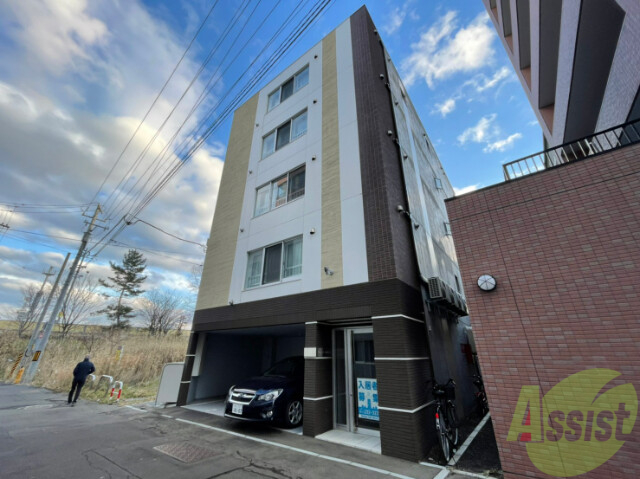 建物外観　札幌市中央区南１５条西「グランマーチ中島公園」