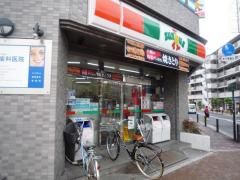 コンビニ　サンクス 新江古田駅前店（コンビニ）まで290m