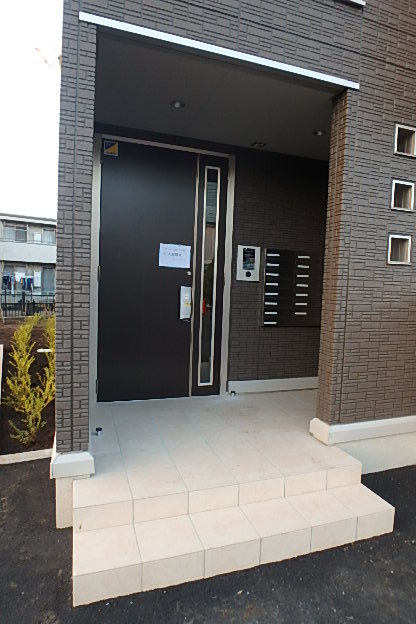 エントランス　建物入口