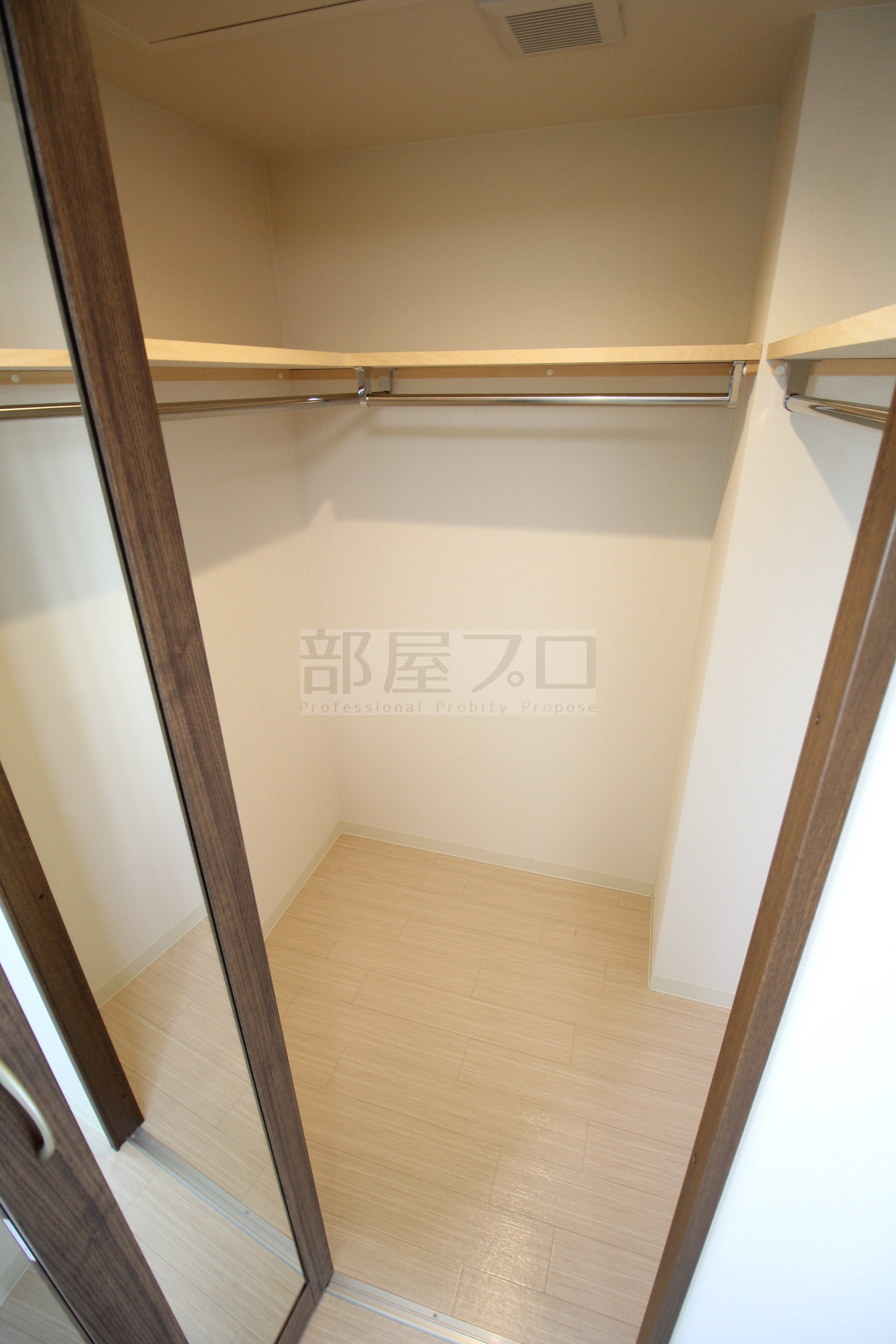 収納　ウォークインクローゼット完備