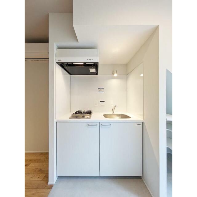 キッチン　玄関