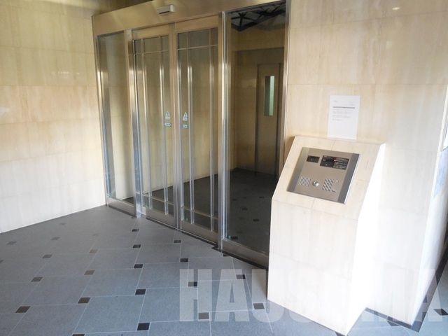 セキュリティ　エントランス