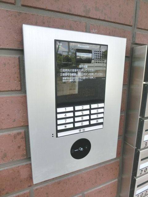 セキュリティ　来訪者確認出来ますね