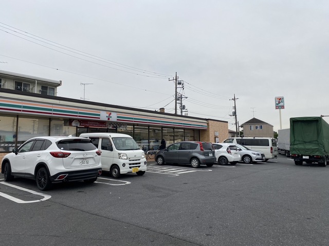 コンビニ　セブンイレブン柏東台店（コンビニ）まで862m