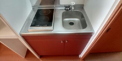 キッチン　設備・仕様は号室により異なる為、現況を優先致します。